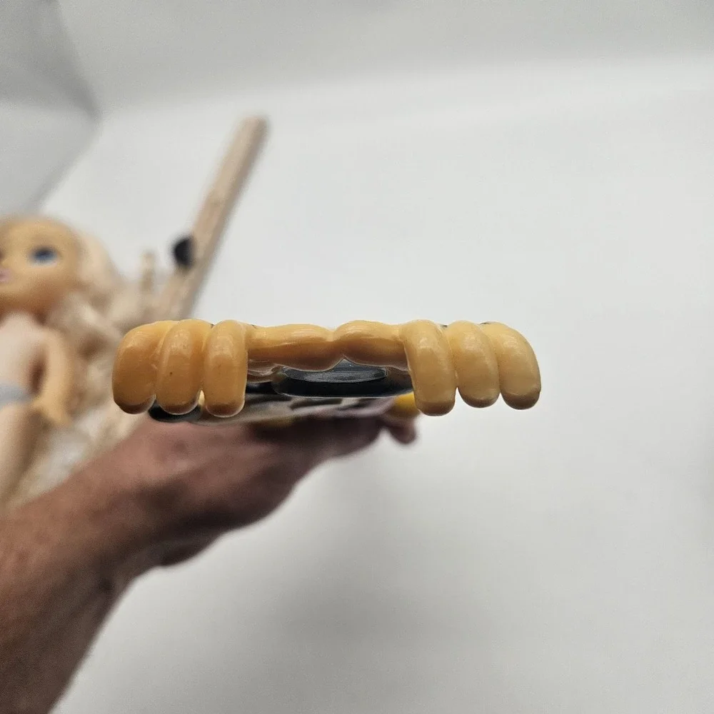 Vintage Walt Disney World Mickey Mouse Back Scratcher Souvenir‎ Plastic Taiwan